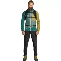 Ortovox Traverse Light 15 Trekking Backpack -Outdoors Shop 48551 60601 traverse light 15 dirty daisy m 01